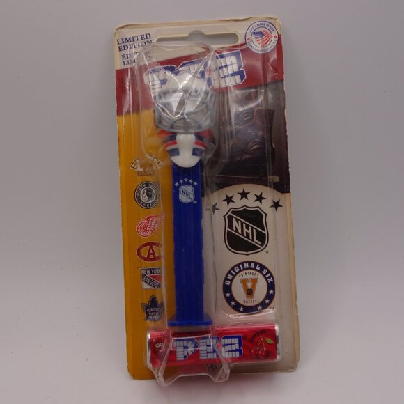 Limited Edition Pez NHL New York Rangers w/ Cherry Candy Made in USA Lot# 148792 - Picture 1 of 15
